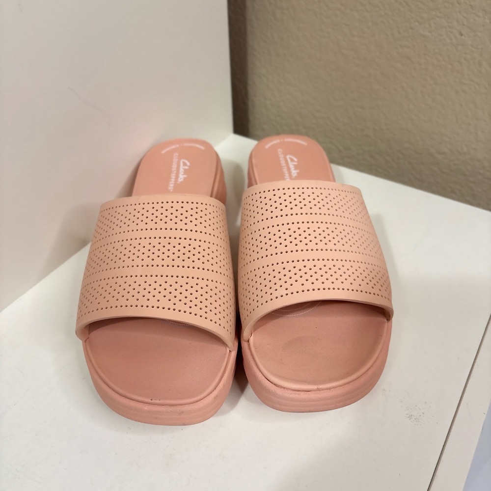 Clarks Cloudsteppers Pink Cushioned Slide Sandals | Women’s Size 10